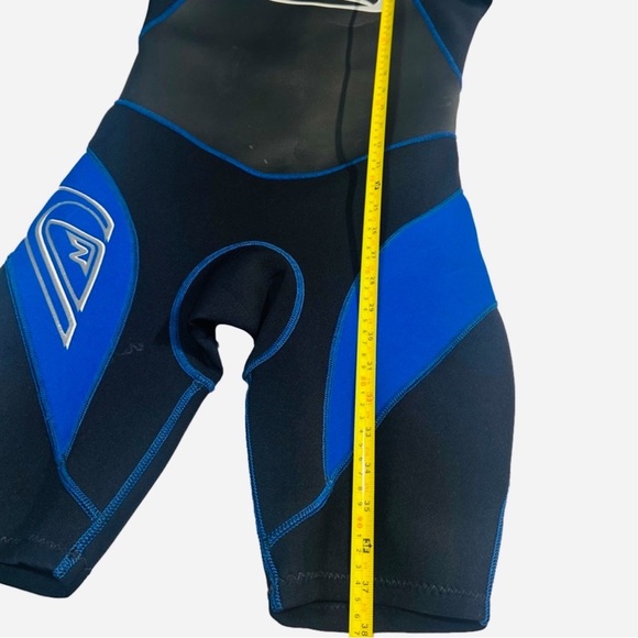 Quiksilver Unisex Youth Short Sleeve Wetsuit Medium Surf Swim Beach Summer Vacay - Picture 5 of 7